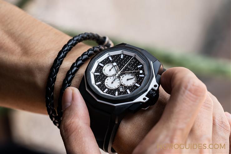 CORUM - ADMIRAL - A132/03876 - 現代海軍風範,Admiral AC-One三眼計時腕錶的細膩豪情