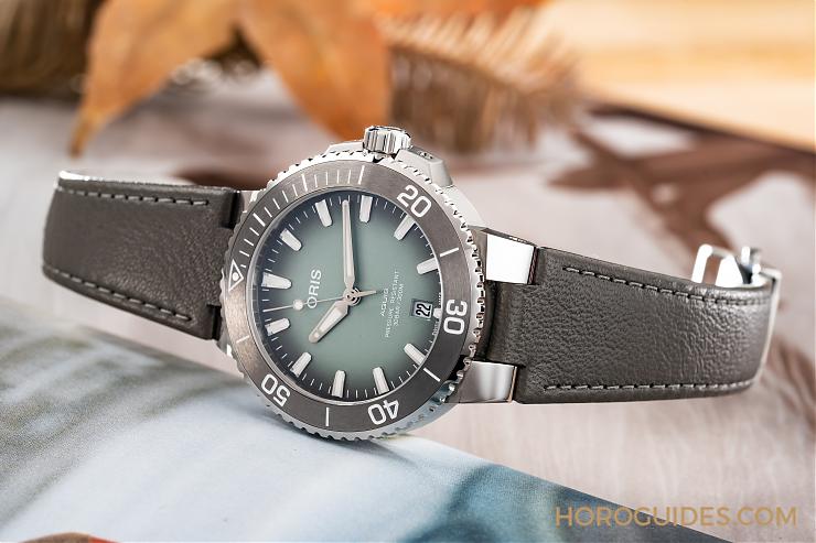 ORIS - AQUIS - 01 733 7732 4137-07 8 21 05PEB - 自顧自可人的小清新|ORIS Aquis日期錶-薄荷灰面盤