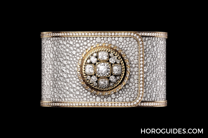 CHANEL - MADEMOISELLE PRIVÉ - H6464 - 小黑外套的珠寶鈕扣｜CHANEL Mademoiselle Privé Bouton鈕扣腕錶