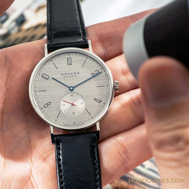 NOMOS - AT WORK - 1114 - 職場選錶,實用至上|NOMOS Slivercut面盤的洗鍊魅力
