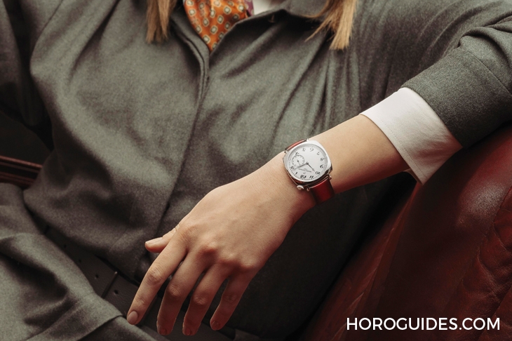 VACHERON CONSTANTIN - HISTORIQUES - 82035/000G-B735 - WW 2021速報|江詩丹頓American 1921慶百歲、運動風黑馬Overseas的下一步