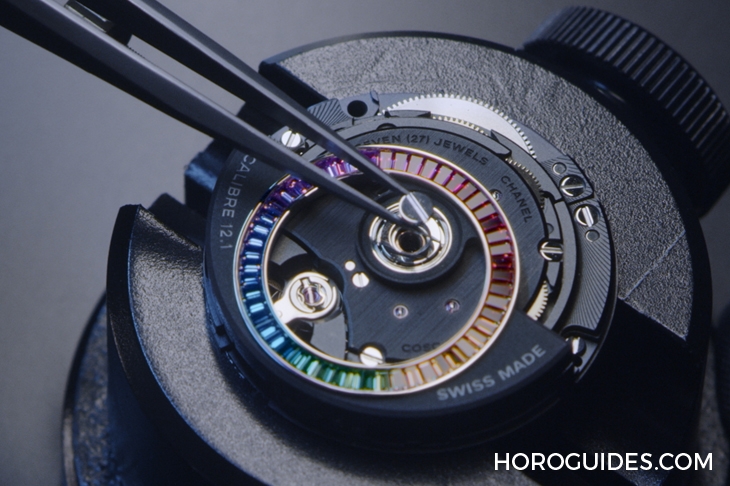 CHANEL - J12 - H7122 - 電音響起,虹彩加身|CHANEL Electro限定腕錶系列