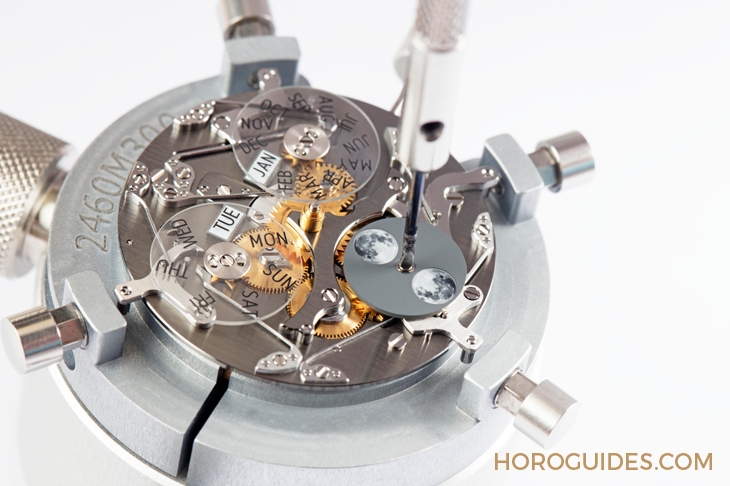 VACHERON CONSTANTIN - TRADITIONNELLE - 4020T/000G-B655 - 穿透面盤，直視沉穩閃耀的機芯運轉｜江詩丹頓Traditionnelle全日曆鏤雕腕錶