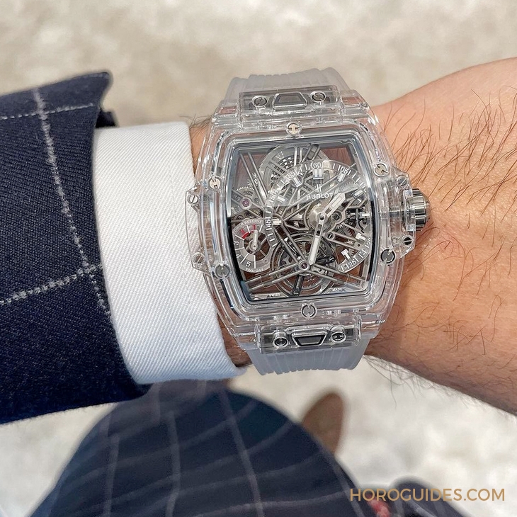 HUBLOT - SPIRIT OF BIG BANG - 645.JX.5120.RT - 直搗靈魂的爆炸性美學|Hublot Spirit Of Big Bang 陀飛輪5日鍊腕錶-白色碳纖維款、藍寶石款