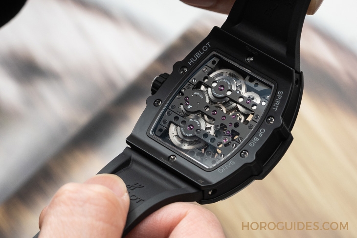 HUBLOT - BIG BANG - 414.EX.5123.RX - 不只外型太搶眼，Hublot Meca-10的強動能自製機芯才是讓它晉身狠貨的絕殺本領
