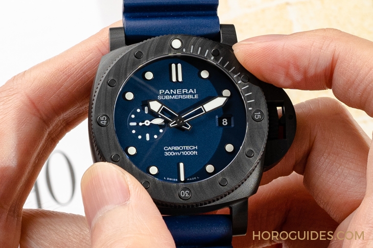 PANERAI - SUBMERSIBLE - PAM01391 - 大熱藍面、新規格44mm!沛納海Submersible QuarantaQuattro PAM01232和PAM01391