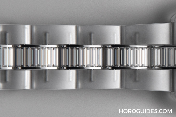 CHANEL - J12 - H7953 - 沉浸式時間旅行，跟著CHANEL Interstellar星際限定腕錶系列透視無垠太空