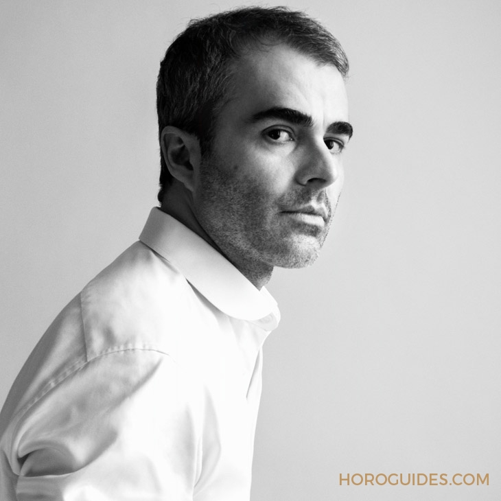 CHANEL - MADEMOISELLE PRIVÉ - H7449 - 藏著時間秘密的幸運符碼｜CHANEL Mademoiselle Privé獅子鈕扣腕錶系列