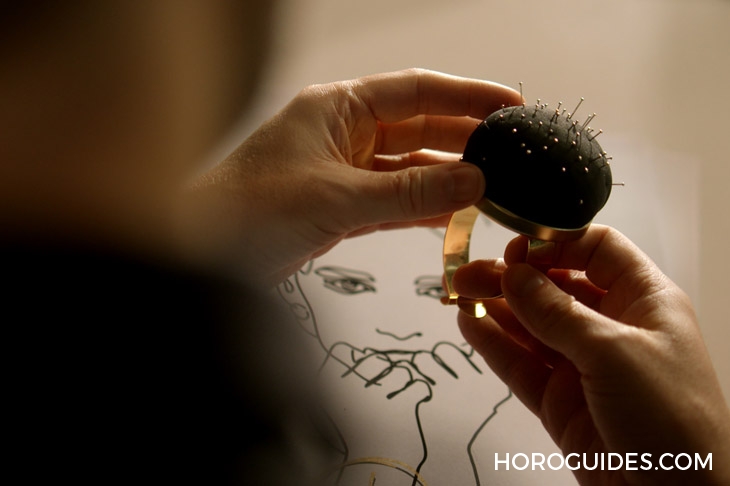 CHANEL - MADEMOISELLE PRIVÉ - H9463 - 微縮珍藏CHANEL高訂工藝的奇思妙想|Mademoiselle Privé Pique-Aiguilles腕錶系列