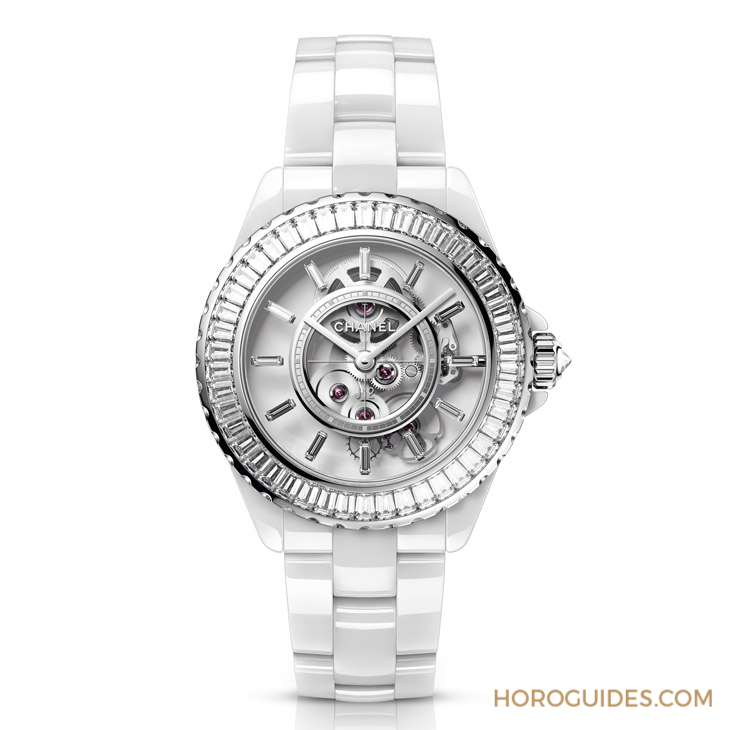 CHANEL - J12 - H7953 - 一眼看穿時間運行的秘密|CHANEL Caliber 3.1自製機芯的透視美學