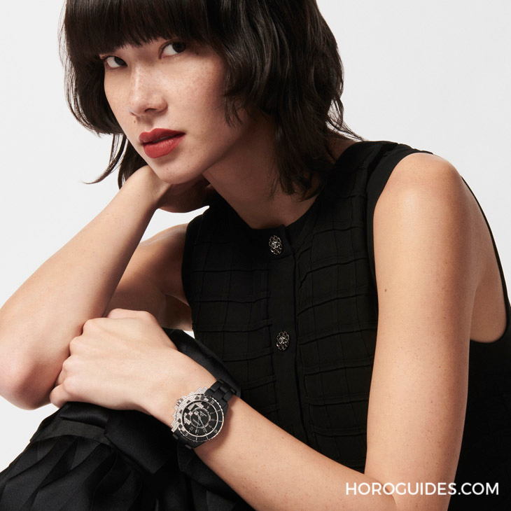CHANEL - J12 - H7889 - 隨著CHANEL J12穿梭星際