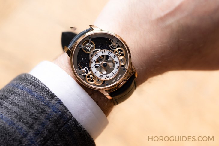 ARNOLD & Son - DSTB - 1ATCX.P01A.C200X - 從跳秒到超大月相--盤點Arnold & Son招牌設計,看懂這個品牌得自古老航海時計的內涵