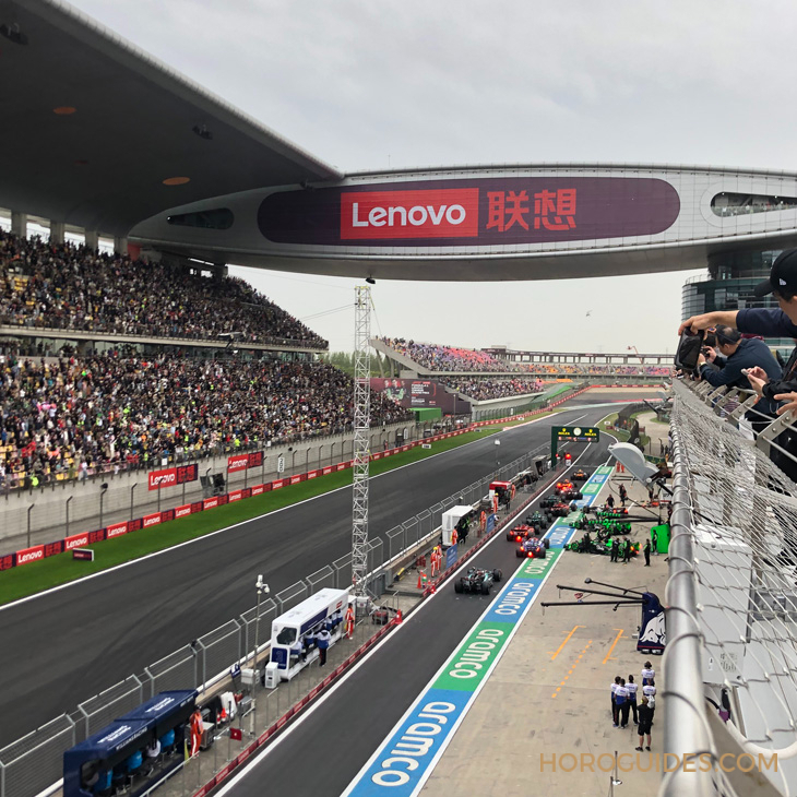 H. MOSER & CIE - STREAMLINER - 6811-1200 - 展現疾速行動力的聯名宣言:H. Moser & Cie.疾速者圓柱陀飛輪鏤空腕錶Alpine限量版