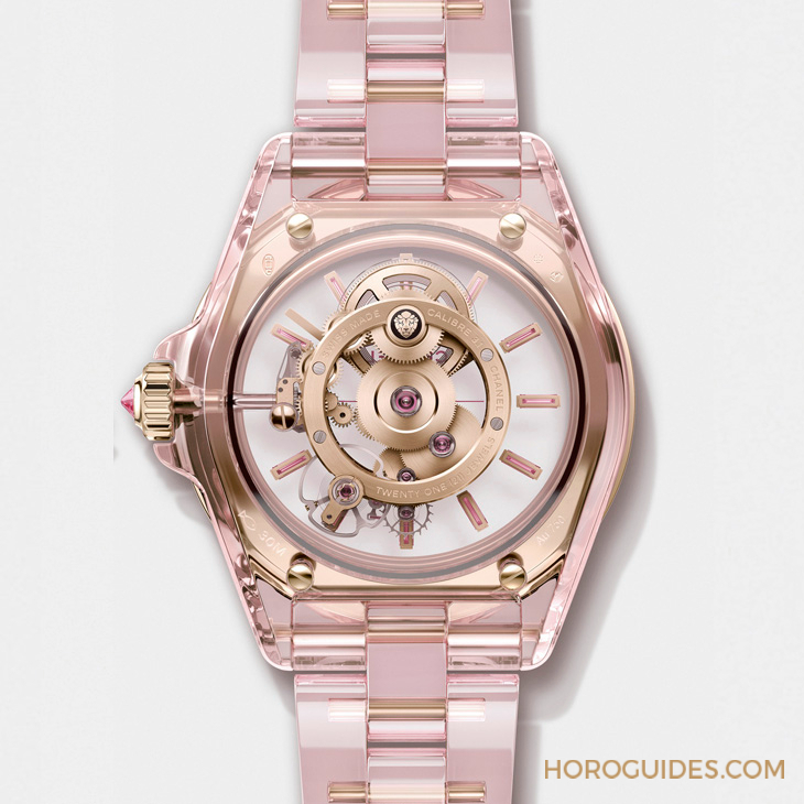 CHANEL - J12 - H9868 - 就只是可愛？CHANEL打造世上第一只粉紅藍寶石水晶鍊帶錶J12 X-RAY粉紅腕錶，展現粉紅色的多變魅力