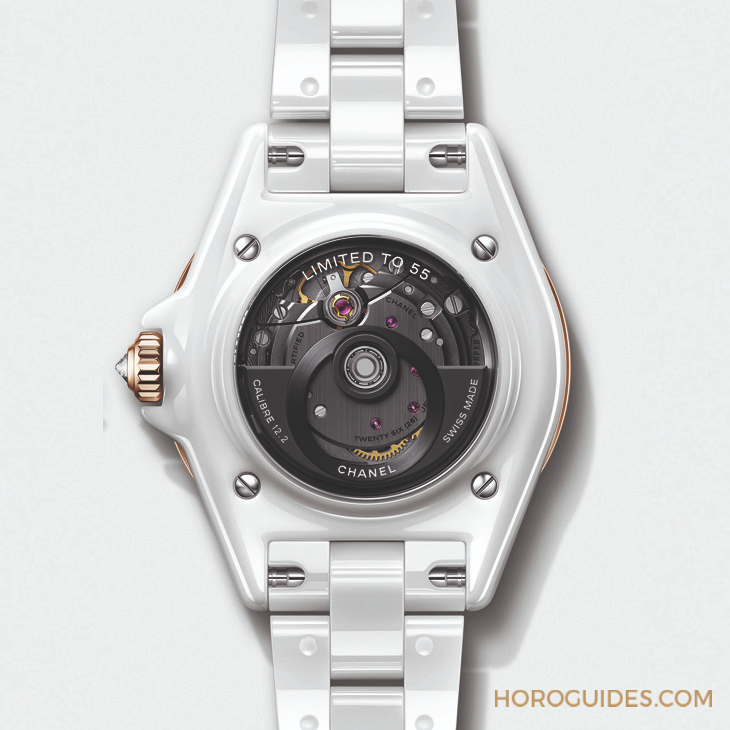 CHANEL - J12 - H9868 - 就只是可愛？CHANEL打造世上第一只粉紅藍寶石水晶鍊帶錶J12 X-RAY粉紅腕錶，展現粉紅色的多變魅力