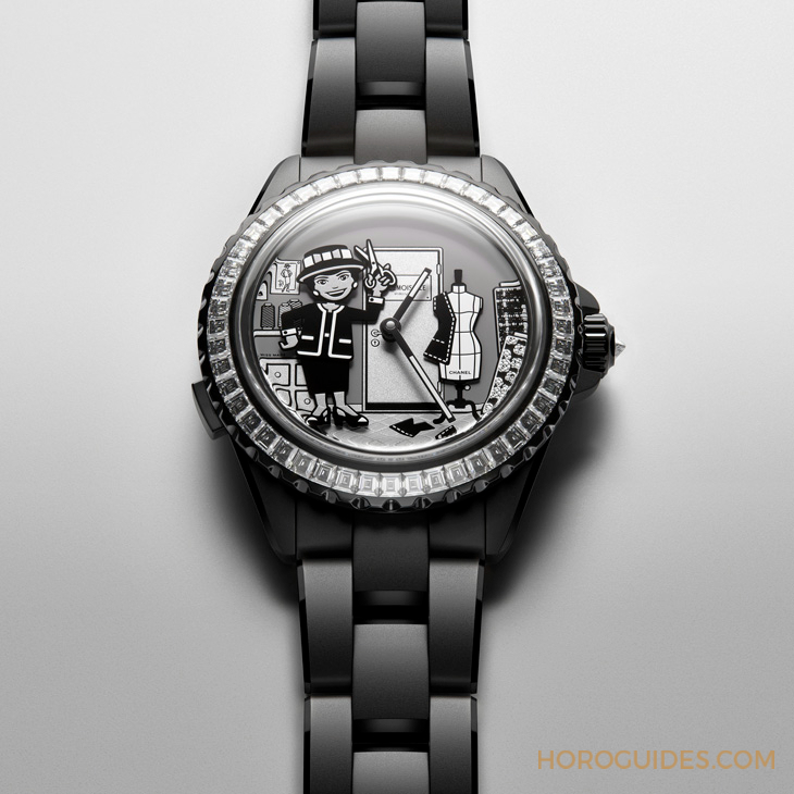 CHANEL - J12 - H9896 - 她自許為裁縫師的快樂，是CHANEL《Couture O