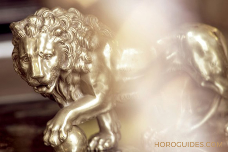 CHANEL - MADEMOISELLE PRIVÉ - H6466 - 每一件Lion de Chanel時計,都傳述著一段由獅子、威尼斯與香奈兒女士所串起的故事