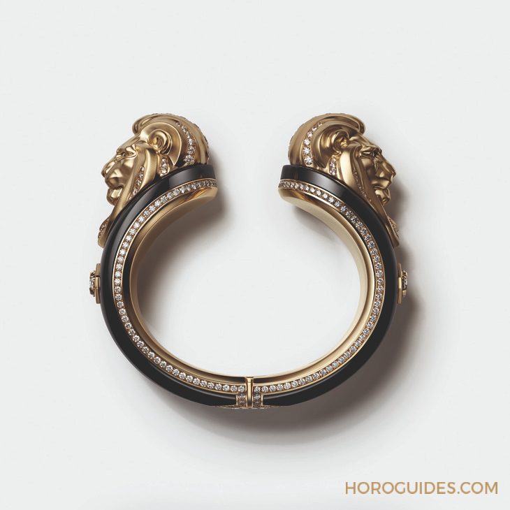 CHANEL - 高級鐘錶 - (Seated Lion 長項鍊錶) - 以香奈兒女士信仰一生的符碼,形塑Lion de Chanel的神秘高雅