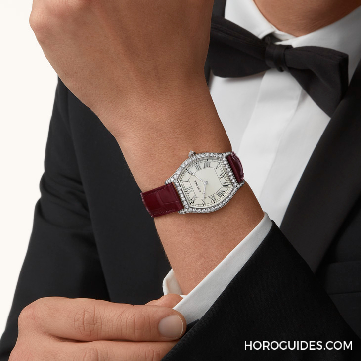 CARTIER - PRIVÉ - WGTO0008 - 一窺Cartier形塑腕錶造型的超然見解，即刻預約前往【The Magic of Time】鑑賞活動探索更多