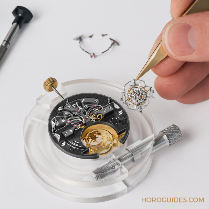 VACHERON CONSTANTIN - CABINOTIERS - 透過神話探索時間｜江詩丹頓閣樓工匠Le Temps Divin系列