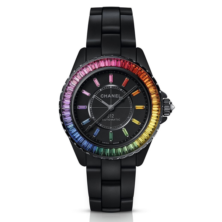 25年的風格永恆&持續進化：定義CHANEL J12腕錶的技術關鍵