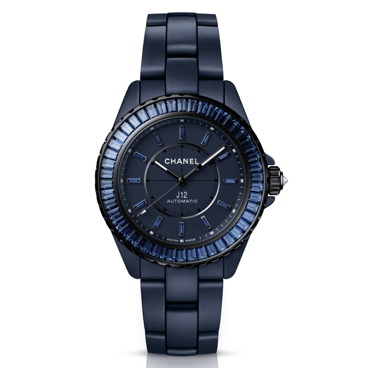 CHANEL - J12 - H10334 - J12 BLEU ，「CHANEL之藍」的動感姿態