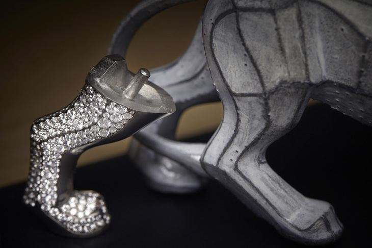 CHANEL - 高級鐘錶 - （Diamonds Astroclock座鐘） - 以獅形雕塑守護時間｜CHANEL The Lion of Mademoiselle系列時計