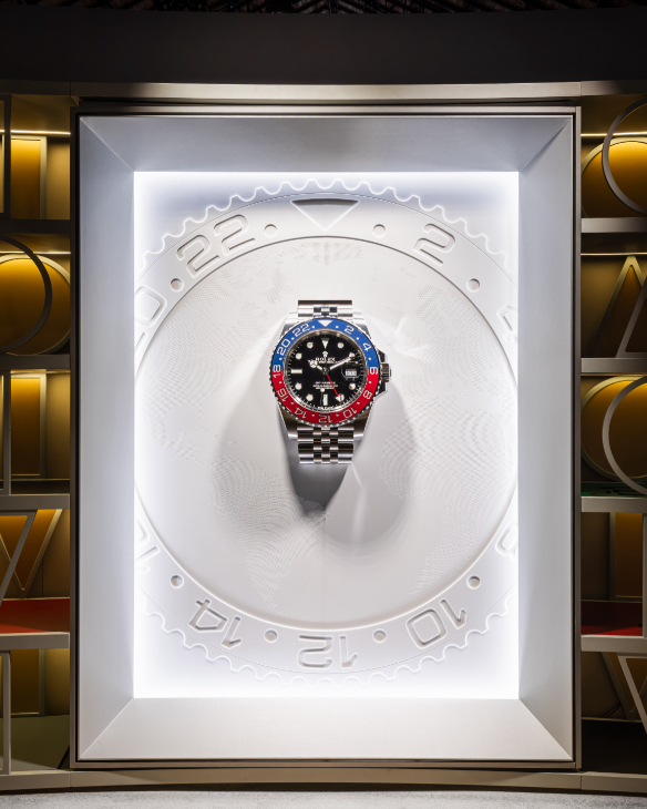 ROLEX - GMT-MASTER II - 雙時區經典，雙色美學｜勞力士GMT-Master「穿越時區」展覽