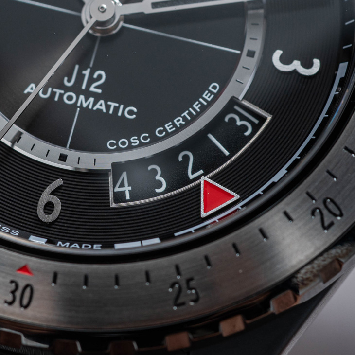 CHANEL - J12 - （J12 Caliber 12.1 38毫米腕錶） - CHANEL J12歷來最重要常態規格擴編：42毫米＆28毫米、霧面藍色陶瓷登場