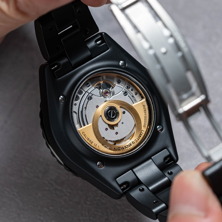 CHANEL - J12 - （J12 Caliber 12.1 38毫米腕錶） - CHANEL J12歷來最重要常態規格擴編：42毫米＆28毫米、霧面藍色陶瓷登場