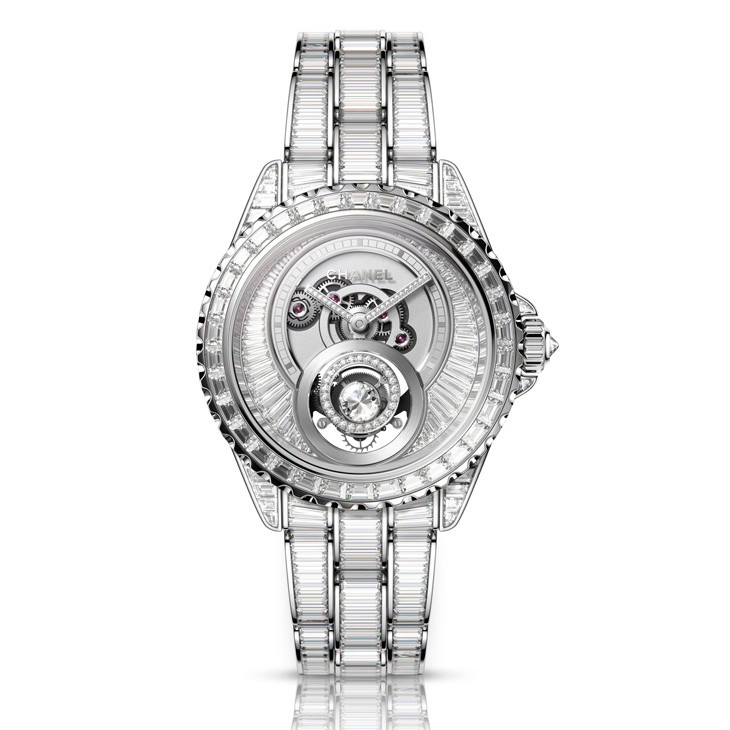 CHANEL - J12 - (J12 鑽石陀飛輪 Caliber 5) - 黑白對比,鑽石燦耀|CHANEL高級製錶2026新作關鍵解析