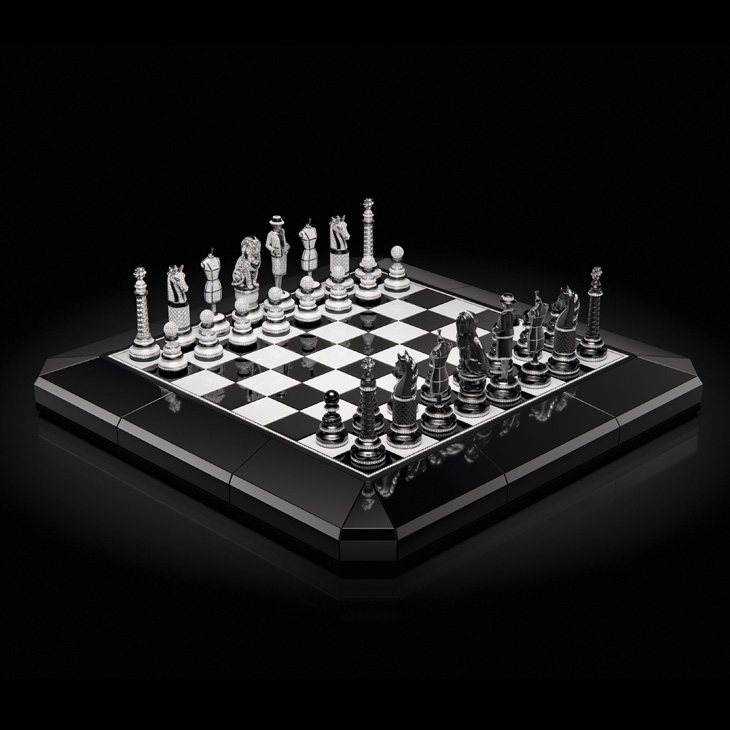 CHANEL - J12 - （J12 鑽石陀飛輪 Caliber 5） - 黑白對比，鑽石燦耀｜CHANEL高級製錶2026新作關鍵解析