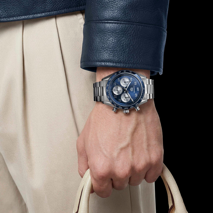 TAG HEUER - CARRERA - CDB2111.FC8378 - TAG Heuer Carrera Sport系列改版回歸！計時腕錶42毫米款全新亮相