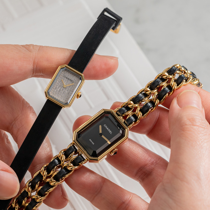 CHANEL - PREMIÈRE - （PREMIÈRE ICONIC CHAIN GOLDEN BROWN腕錶） - 自由的形狀｜CHANEL Première