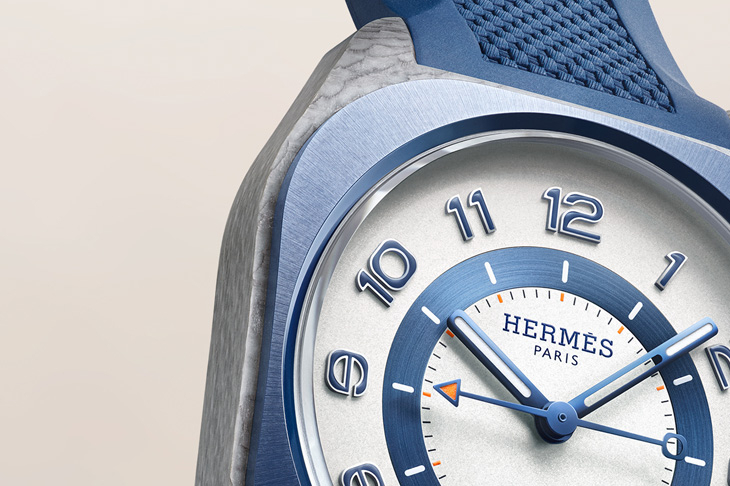 HERMES - H08 - (HERMES H08) - 新材質、新色選,Hermès H08腕錶展現明亮新貌