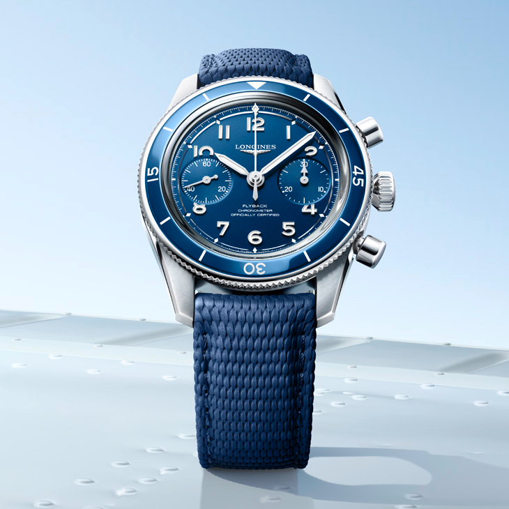 LONGINES - SPIRIT - L3.809.4.93.6 - 以霧面藍色面盤演繹飛行儀器美學，Longines Spirit Pilot先行者飛行員系列2026新作