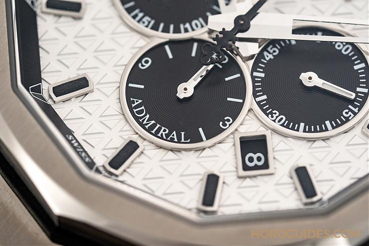CORUM - ADMIRAL - A132/03876 - 現代海軍風範,Admiral AC-One三眼計時腕錶的細膩豪情
