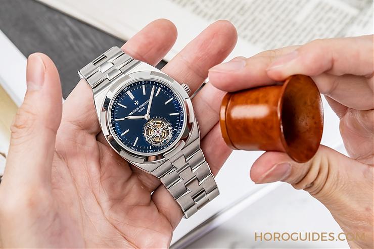 VACHERON CONSTANTIN - OVERSEAS - 6000V/110A-B544 - 世界舞台，縱情揮灑｜江詩丹頓 Overseas陀飛輪