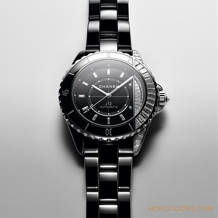 CHANEL - J12 - H6515 - 黑白之間，黑白之外｜CHANEL J12 Paradoxe與J12 X-Ray