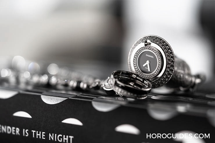 CHANEL - - - H6462 - 香奈兒女士來了!|CHANEL COCO座鐘 & COCO長項鍊錶