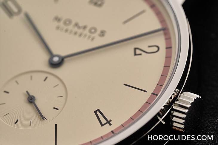 NOMOS - 簡單的生活態度,就從手上的錶開始。NOMOS Tangomat百年包浩斯紀念錶