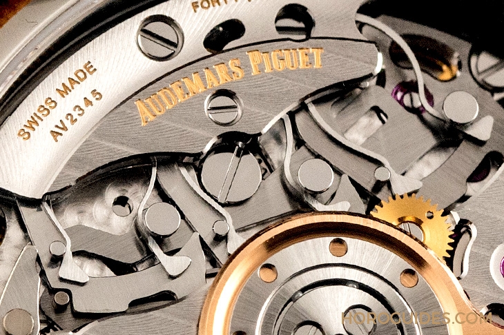 AUDEMARS PIGUET - [RE]Master - 26595SR.OO.A032VE.01 - New Vintage！當老摩登遇上年輕靈魂，愛彼錶[Re]master01上手實戴