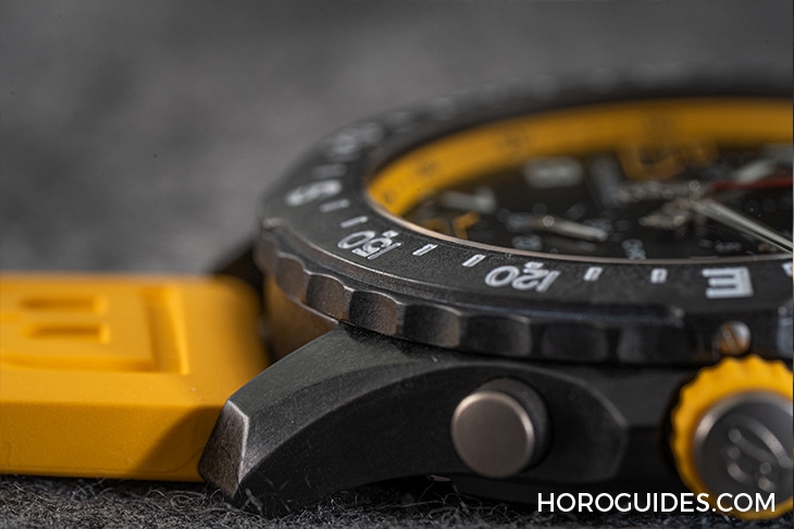 BREITLING - Endurance Pro - X82310A41B1S1 - 極輕、夠準,還有點帥:滿足專業運動錶的三項條件|百年靈Endurance Pro