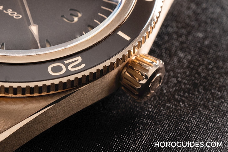 OMEGA - SEAMASTER - 234.92.41.21.10.001 - 歐米茄第一只青銅錶!Seamaster 300 Bronze Gold專利青銅金