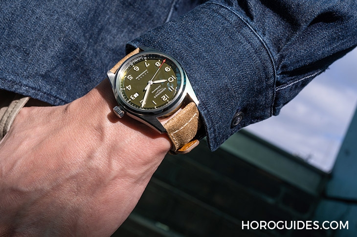 LONGINES - SPIRIT - L3.810.4.03.6 - 想要自由、更愛帥氣?浪琴表先行者系列LONGINES Spirit Green