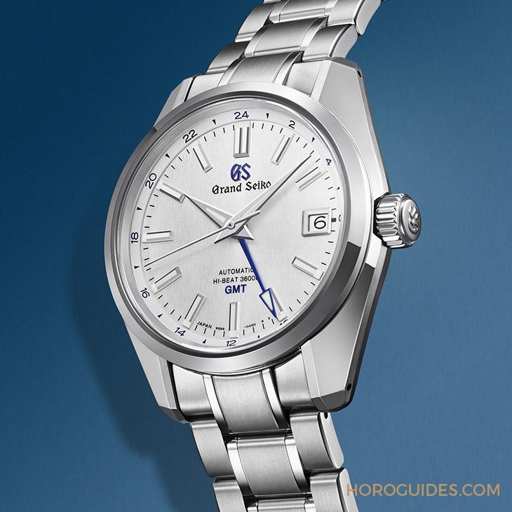 GRAND SEIKO - 少見的藍色GS logo!白面藍針GRAND SEIKO Hi-beat GMT為44GS 55週年揭開序幕
