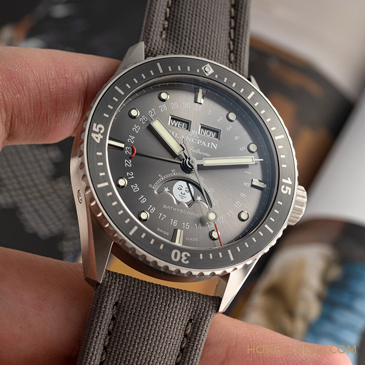 BLANCPAIN - FIFTY FATHOMS - 5054-1210-G52A - 允文允武的進階潛水錶:Blancpain五十噚深潛器全日曆月相腕錶