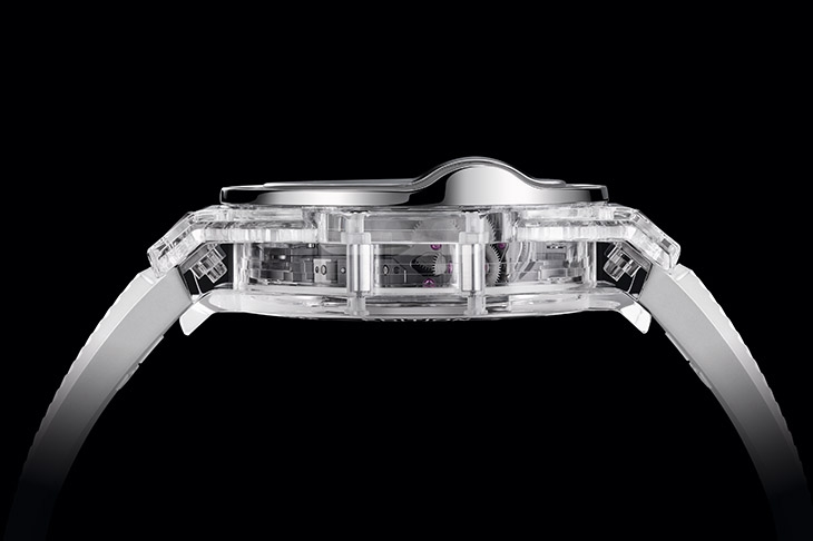 HUBLOT - SPIRIT OF BIG BANG - 645.JO.0120.RT - 腕錶市場潛力股必備特質:超限量、夠獨特|HUBLOT特別色藍寶石如何抓住目光