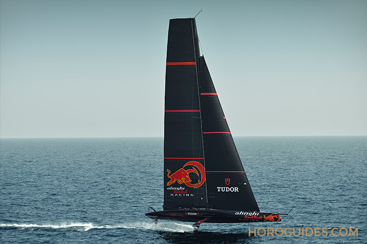 TUDOR - PELAGOS - M25807KN-0001 - 帝舵第一款碳複合材質腕錶TUDOR Pelagos FXD，是否會成為勞力士試金石？