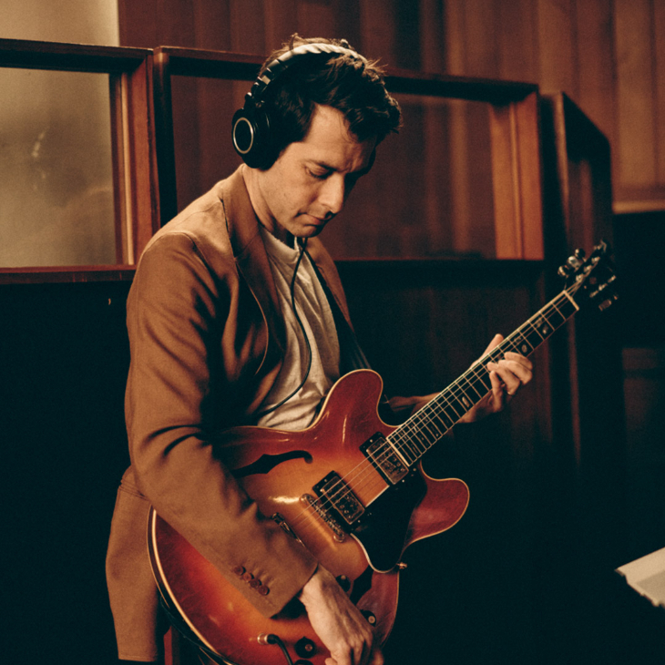 AUDEMARS PIGUET - ROYAL OAK OFFSHORE - 77600CE.OO.A002CA.01 - 身為傳奇的共通點:AUDEMARS PIGUET愛彼攜手蒙特勒爵士音樂節